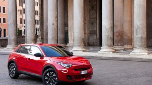 Fiat 600e: Προτεραιότητα η ασφάλεια, αλλά και το… στυλ!