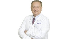 Ιωάννης Καραϊτιανός: «Ποιους κινδύνους κρύβει το καλοκαίρι για τους ογκολογικούς ασθενείς!»