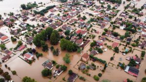 Μεγάλες οι ζημιές σε επιχειρήσεις στη Θεσσαλία! (Video)