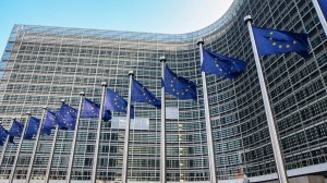 Η Ευρωπαϊκή Επιτροπή δημοσιεύει στοιχεία και εκτιμήσεις σχετικά με τους θανάτους από τροχαία ατυχήματα το 2022 και βραβεύει τα καλύτερα έργα οδικής ασφάλειας!