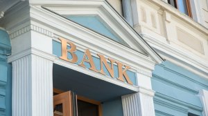 Έκλεισε το deal, η φλέβα χρυσού για τις τράπεζες και η νέα...ΔΕΗ