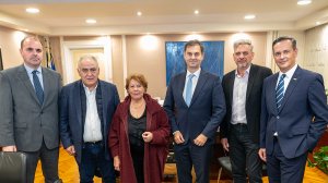 ΕΕΑ με Θεοχάρη για ανασφάλιστα και φορολογική σχέση μεσιτών πρακτόρων (ΦΠΑ)!