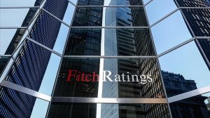 Η ετυμηγορία της Fitch, τα long only funds και τα "στοιχήματα" για τα επιτόκια - Εποπτεύων Χ