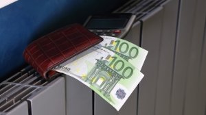 Υπουργείο Οικονομικών: Καταβάλλεται αύριο η πρώτη δόση του επιδόματος θέρμανσης σε 763.307 δικαιούχους!