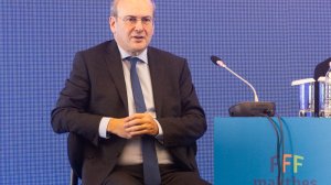 Κωστής Χατζηδάκης: Αναγκαίες οι συγχωνεύσεις επιχειρήσεων για ένα νέο παραγωγικό μοντέλο - Έρχεται νέο πλαίσιο κινήτρων!