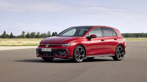 Kosmocar: Παγκόσμια πρεμιέρα με αφορμή την 50ή επέτειο - Το νέο Golf είναι πιο ελκυστικό, έξυπνο και αποδοτικό από ποτέ!