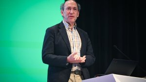 Conrad Wolfram (Wolfram Group): Οι δάσκαλοι του μέλλοντος θα είναι CEOs της τάξης!