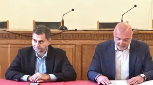 Χάρης Θεοχάρης στην Πάτρα: Τα έσοδα από την καταπολέμηση της φοροδιαφυγής θα επιστρέφονται στους πολίτες!