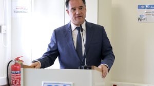 Ο υπουργός Υγείας στη κοπή πίτας του ΕΟΦ: Να επιταχυνθούν οι εγκρίσεις φαρμάκων και κλινικών μελετών!