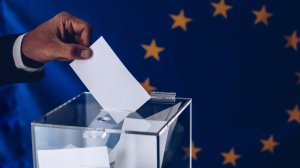 Σπύρος Καπράλος: Τα συν και τα πλην για την Νέα Δημοκρατία στο δρόμο προς τις ευρωεκλογές 
