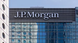 H J.P. Morgan «ψηφίζει» Χ.Α, υψηλά ο πήχης για την Εθνική, η υψηλή «πτήση» της Aegean και η... παρακεταμόλη