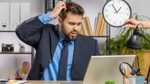 Τι προβλέπει η νομοθεσία για τη διατήρηση της εγγραφής των ασφαλιστικών διαμεσολαβητών στο Ειδικό Μητρώο; 