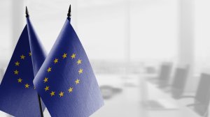 Σπύρος Καπράλος: Οι ευρωεκλογές, τα ποιοτικά στοιχεία των μετρήσεων και η στρατηγική των κομμάτων 