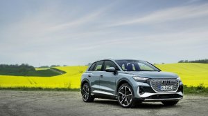 Kosmocar: Τα μοντέλα της Audi στη διάθεση των μελών του Ελληνικού Κοινοβουλίου!