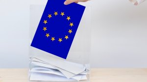 Σπύρος Καπράλος: Τα μηνύματα των μετρήσεων λίγο πριν να ανοίξουν οι κάλπες 