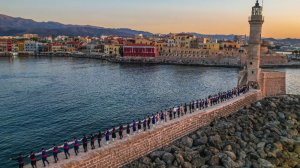 Φανταστικές εικόνες από τα Χανιά – Μαγεία η έναρξη της φετινής Παραδοσιακής Στράτας!