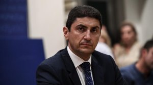 Σπύρος Καπράλος: Μηδενική ανοχή στην αλαζονεία 