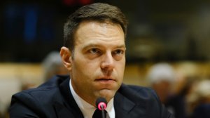 Πλαγίως: ﻿Μετά από ένα χρόνο (που λένε και στο σινεμά)