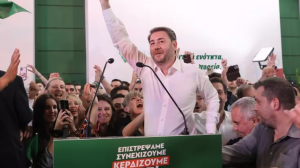 Ενωτικό μήνυμα Ανδρουλάκη μετά την επανεκλογή του στο ΠΑΣΟΚ με 60%! 