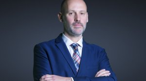 Σπύρος Φιλιώτης (Φαρμασέρβ-Λίλλυ): Η καινοτομία μπορεί να διαμορφώσει το μέλλον της περίθαλψης!