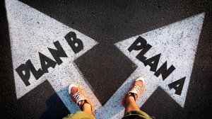 Ποιο είναι το Plan B… όταν ξαφνικά επεμβαίνει η Εφορία;