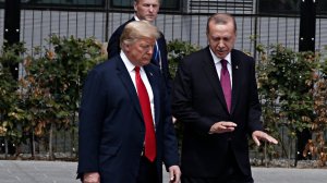 Σπύρος Καπράλος: Πως συνδέεται τo αναθεωρητικό αφήγημα Τραμπ με τις στρατηγικές επιδιώξεις Ερντογάν;