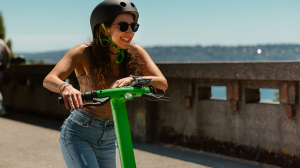 Το νέο ηλεκτρικό πατίνι της Lime, GEN4.1 E-Scooter, έρχεται στην Ελλάδα