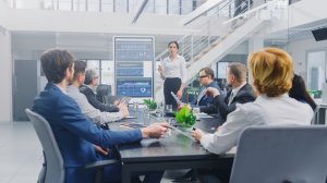 Συντονιστές ασφαλιστικών πρακτόρων. Τι προβλέπει για τις υποχρεώσεις τους η νομοθεσία και τι πραγματικά κάνουν σήμερα;