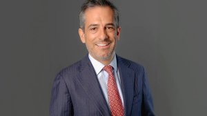 Στην Helvetia Insurance o Ρομπέρ Γκοσί 