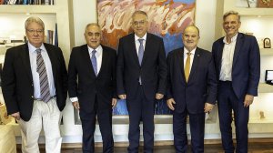 Εποικοδομητική συνάντηση εργασίας του Υπουργού Ανάπτυξης Τάκη Θεοδωρικάκου με αντιπροσωπεία της Διοίκησης του Ε.Ε.Α