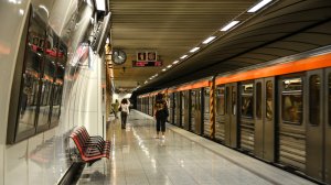 Μετρό: Ποιοι σταθμοί θα κλείνουν στις 9 το βράδυ έως και 08/05 λόγω εργασιών