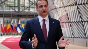 Σπύρος Καπράλος: Οι μεγάλες προκλήσεις για την Κυβέρνηση και το στοίχημα της αντιπολίτευσης