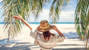 Από σήμερα (7/5) οι αιτήσεις για τα 300.000 vouchers του Κοινωνικού Τουρισμού: Οι δικαιούχοι