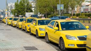 «Χειρόφρενο» στα ταξί της Αθήνας για 48 ώρες - Πότε ξεκινά η απεργία