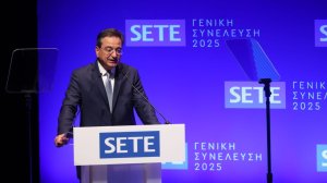 Φωκίων Καραβίας (Eurobank): Ο τουρισμός κάλυψε πάνω από το 70% του ελλείμματος στο ισοζύγιο αγαθών - Στροφή στην Ινδία
