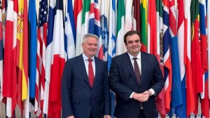 Ο Κυριάκος Πιερρακάκης στην Υπουργική Διάσκεψη του ΟΟΣΑ στο Παρίσι