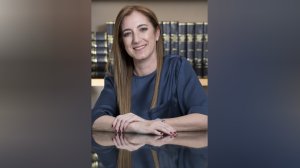 Ελίνα Παπασπυροπούλου (ΕΑΕΕ): Ενημερώνει τους ασφαλιστές Β.Ελλάδος για τις υποχρεωτικές ασφαλίσεις