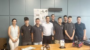 Στο δήμαρχο οι μαθητές του Αγρινίου που διακρίθηκαν στη ρομποτική