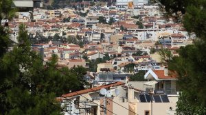 Ποιες δυνάμεις διαμορφώνουν διεθνώς την αγορά ακινήτων σήμερα - Οι τιμές στην Ελλάδα