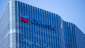 H Chevron «βούλιαξε» το τουρκολιβυκό μνημόνιο, «ομπρέλα ασφαλείας» των ΗΠΑ στην Αν. Μεσόγειο, κίνδυνος «γαλλικού χάους», «ταύρος» για τις ελληνικές τράπεζες η BofA και οι υψηλές αποδόσεις της ΓΕΚ ΤΕΡΝΑ