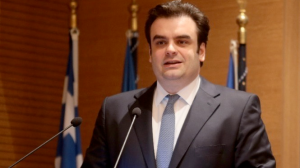 Κ.Πιερρακάκης: Ένα δισεκατομμύριο ευρώ στους λογαριασμούς των δημοσίων υπαλλήλων το 2026
