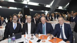 Syndea: Synθεση επιτυχίας και υπεροχής στη Βιέννη