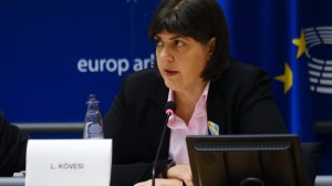 Η Κοβέσι και η οργή του Πλακιά, σε τροχιά αναβαθμίσεων η Ελλάδα, κλείνει το «κενό» του ΦΠΑ, ο «εφιάλτης» του ενεργειακού κόστους και η ιστορική διάκριση για το ΔΑΑ