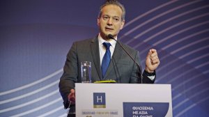 Καφούνης (ΕΣΕΕ): Σημαντική νίκη η επιβολή δασμών από το πρώτο ευρώ στα δέματα από τρίτες χώρες