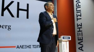 Με το βλέμμα στο μέλλον ή επιστροφή στο παρελθόν