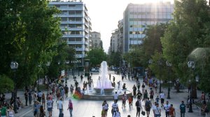 Πλαγιως: Οι δυο κυρίες