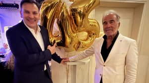 Οι παλιοί συνάδελφοι Διευθυντές και το ζεϊμπέκικο του Κελεσίδη που ζωγράφισε μια γενιά στις στροφές του