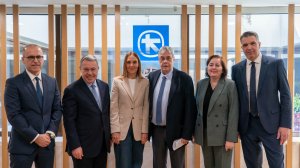Η Alpha Bank ανεβάζει τον πήχη: 1.600€ κατώτατος μισθός και παιδική αποταμίευση για πρώτη φορά σε επιχειρησιακή σύμβαση
