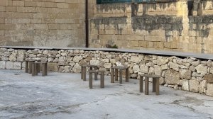 Η Syndea στηρίζει την τέχνη της ξερολιθιάς ως τόπο συνάντησης στη Biennale της Μάλτας