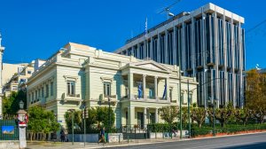 ΥΠΕΞ: Ανησυχία για την περαιτέρω κλιμάκωση της σύρραξης στη Μ. Ανατολή